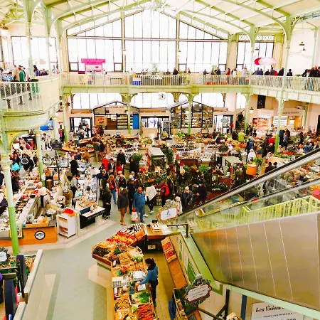 Les Pieds Dans L'eau Apartment *
