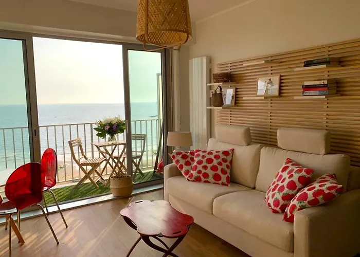 Les Pieds Dans L'eau * Les Sables-dʼOlonne